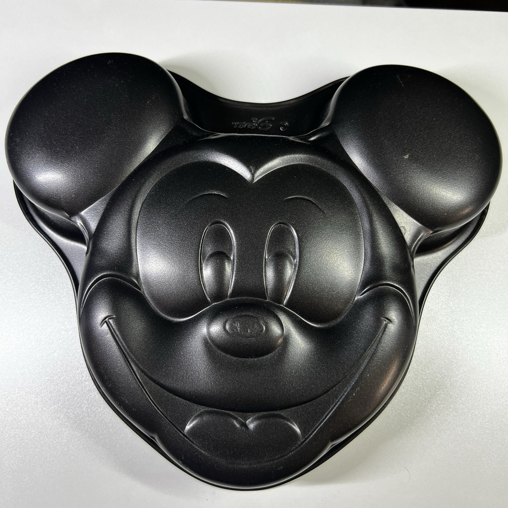 Disney Mickey Mouse Face Cake Pan Baking‎ Mold 11.5" x 10.5" Nonstick